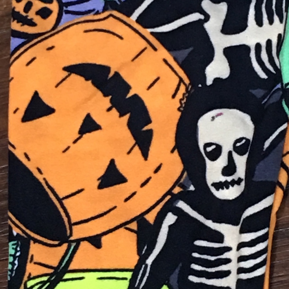 Kid’s Halloween Leggings - Picture 3 of 4